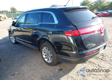 2017 Lincoln Mkt Livery from USA, damaged, VIN 2LMHJ5NK5HBL01817